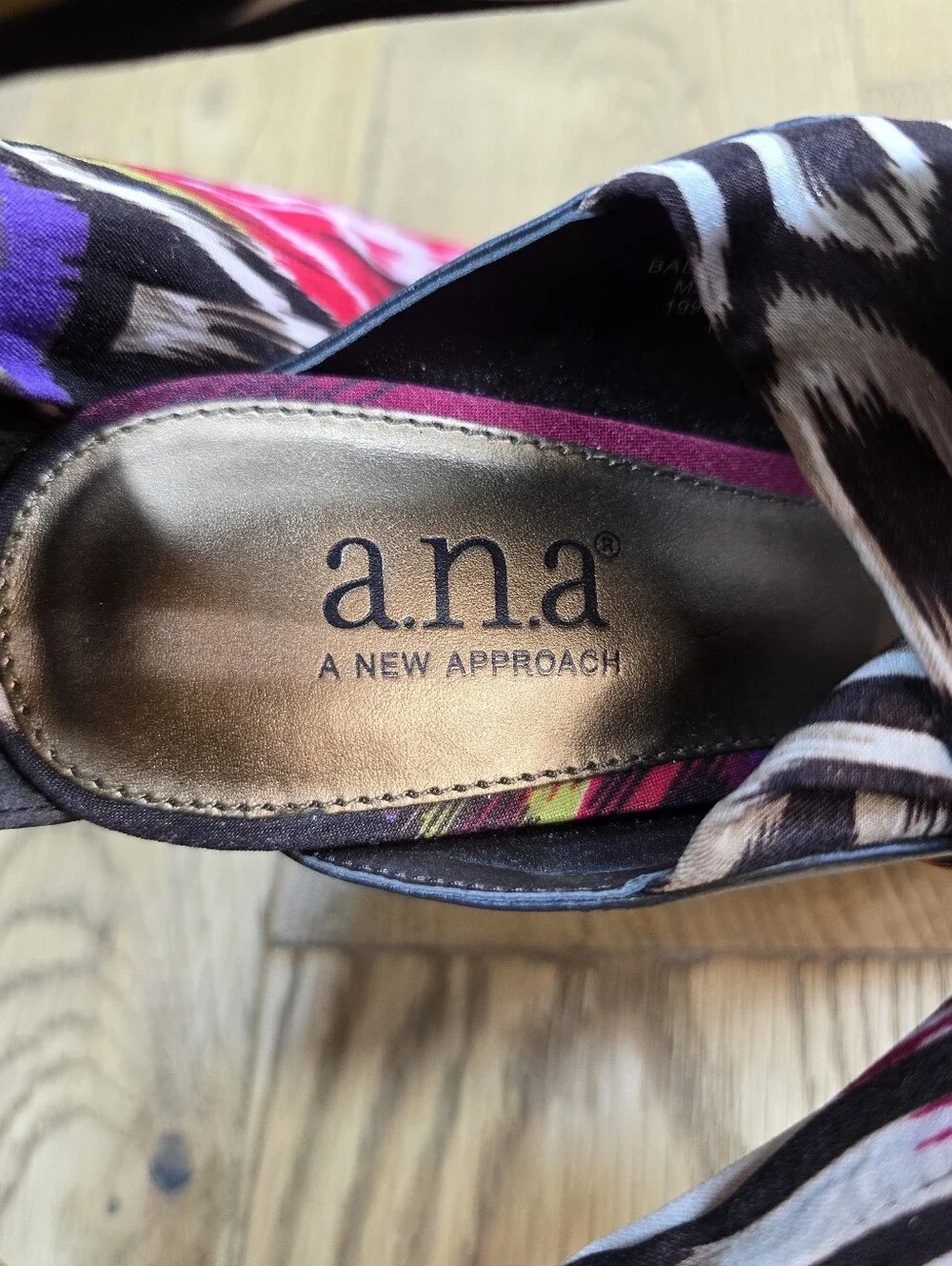 a.n.a Wedge Espadrille Sandals with Multicolor Scarf Strap Size 6.5